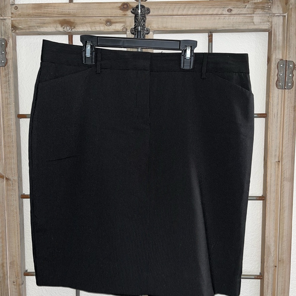 Express Work skirt